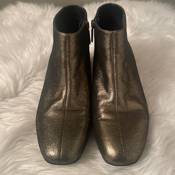 KARL LAGERFELD Boots - Picture 2 of 7